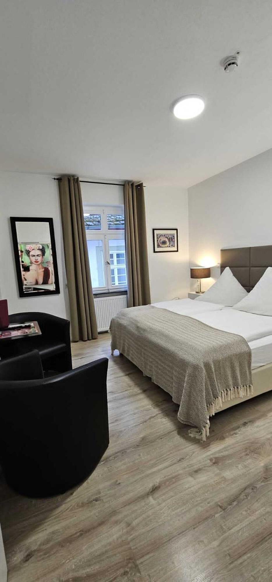 Hotelbetriebe Gueldenhaupt Gmbh ارنسبرغ الغرفة الصورة